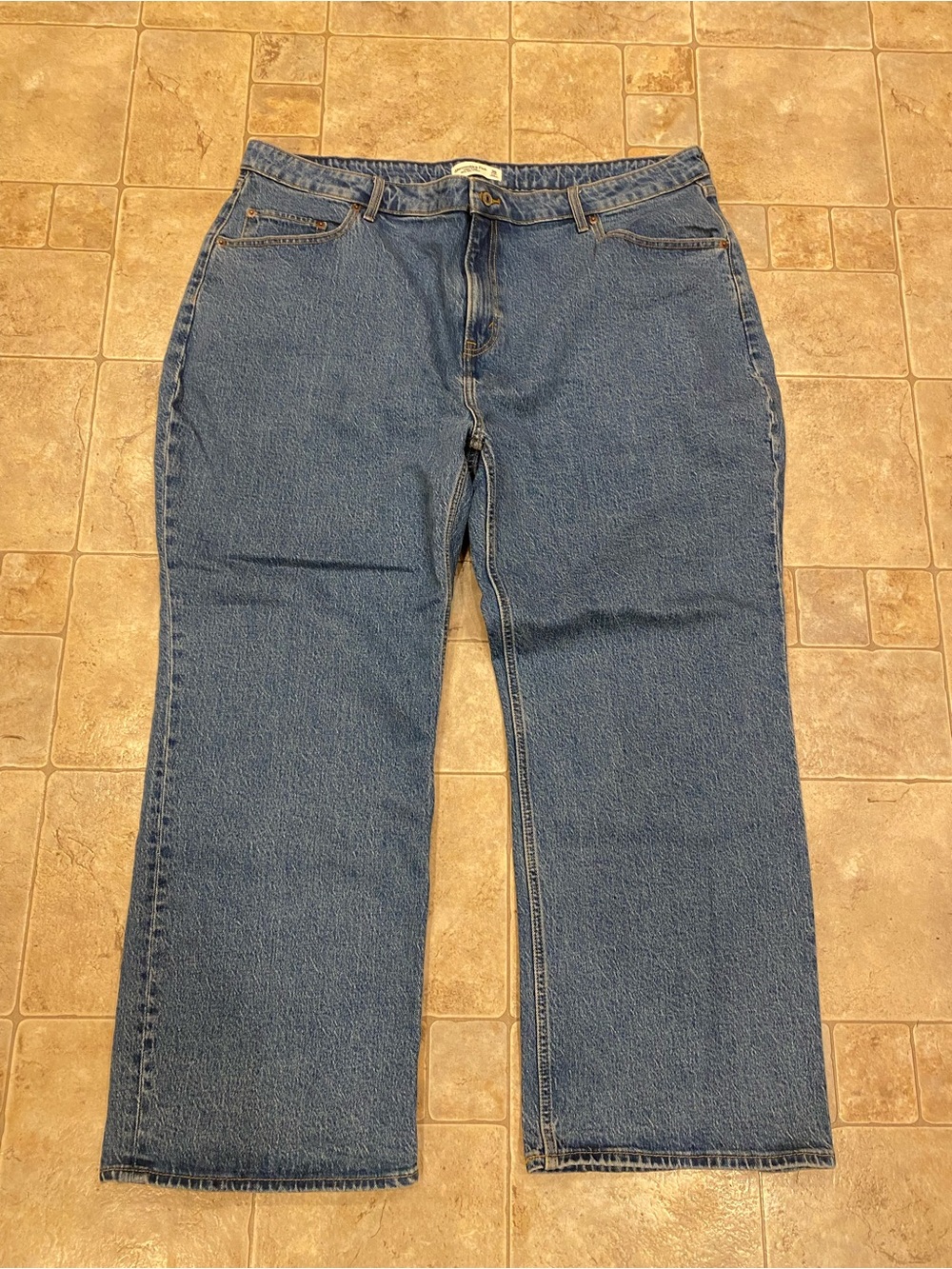 Abercrombie Fitch High Rise 90’s Relaxed Fit Jeans Curve Love Sz 36 Short NWT